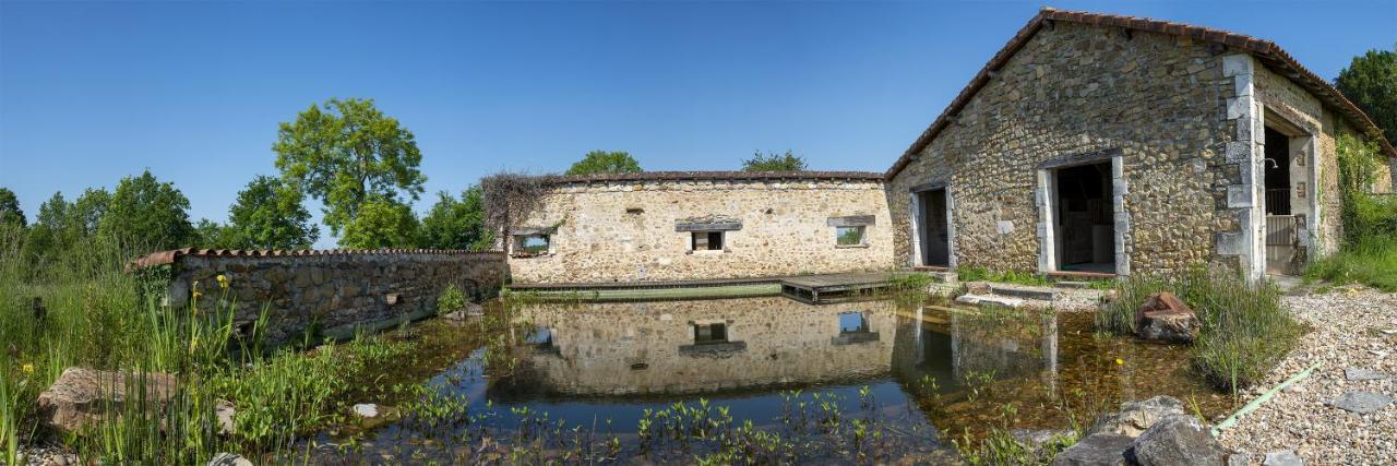 Le Domaine De Langlardie Bed & Breakfast Soudat Екстериор снимка