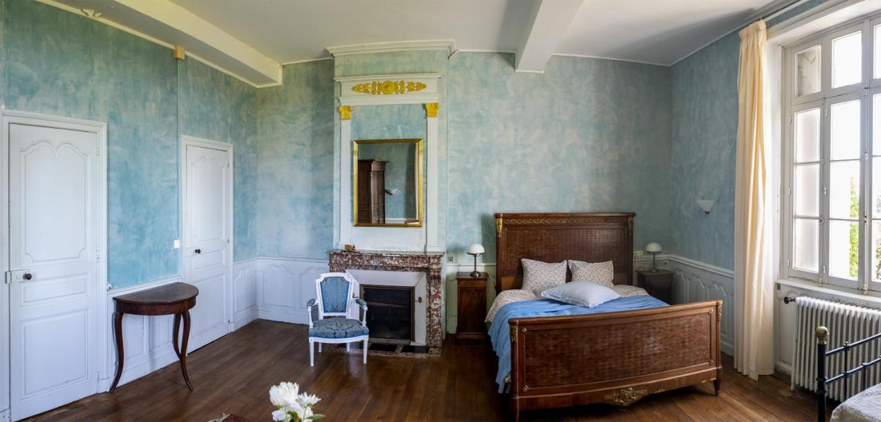 Le Domaine De Langlardie Bed & Breakfast Soudat Екстериор снимка